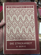Die Strickarbeit. 4. Serie. Bibliothek D-M-C.