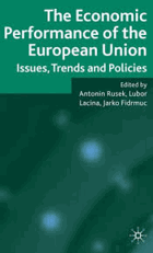 Executive power of the European Union - law, practices, and the living constitution