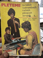 Ateliér Květen č.64 - Pleteme na ručních pletacích strojích