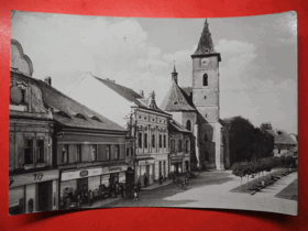 Horažďovice,  okres Klatovy, náměstí, kostel (pohled)