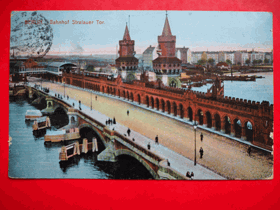 Berlín - Berlin, Německo, vlakové nádraží (pohled)
