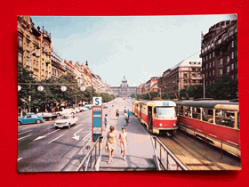 Praha, Václavské náměstí, tramvaj (pohled)