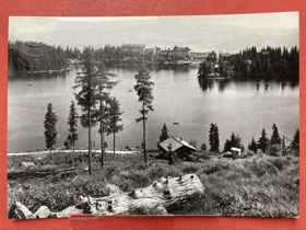 Vysoké Tatry. Štrbské pleso a liečebné ústavy Hviezdoslav a Kriváň