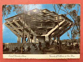 Central University Library. University of California at San Diego