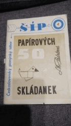 Padesát papírových skládanek